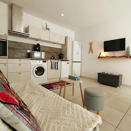 Daire Centre Proche Telecabines & Parking